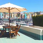 Nyaraló Marina 27 *