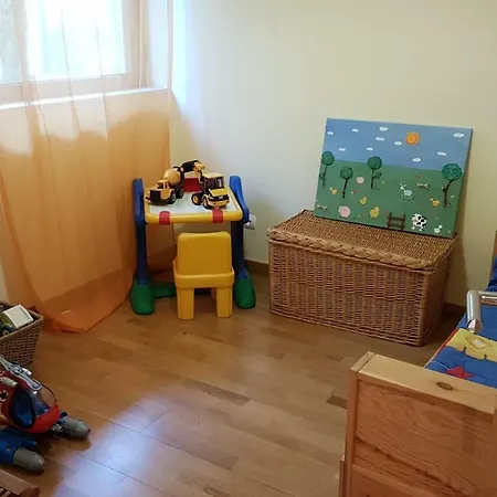 Marina 27 Албуфейра