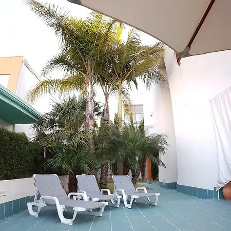 Marina 27 * Αλμπουφέιρα